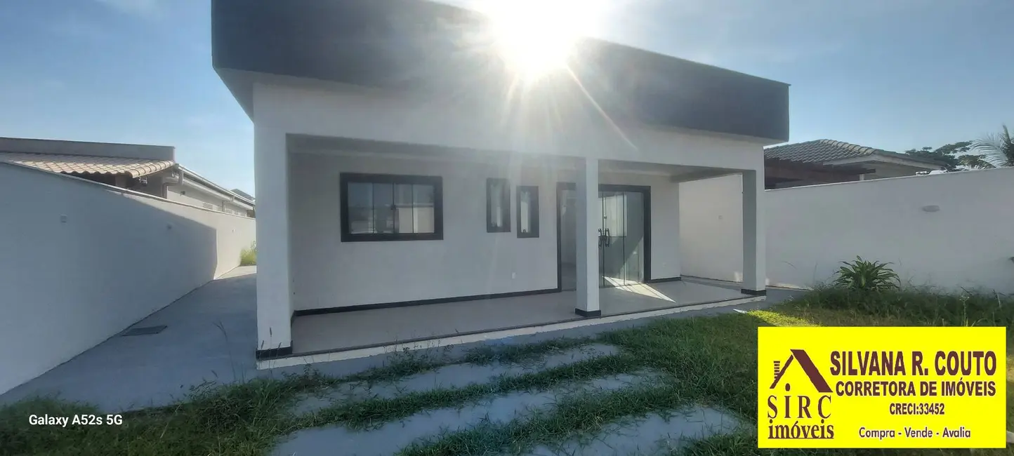 Foto 2 de Casa com 3 quartos à venda, 480m2 em Jardim Atlântico Leste (Itaipuaçu), Marica - RJ