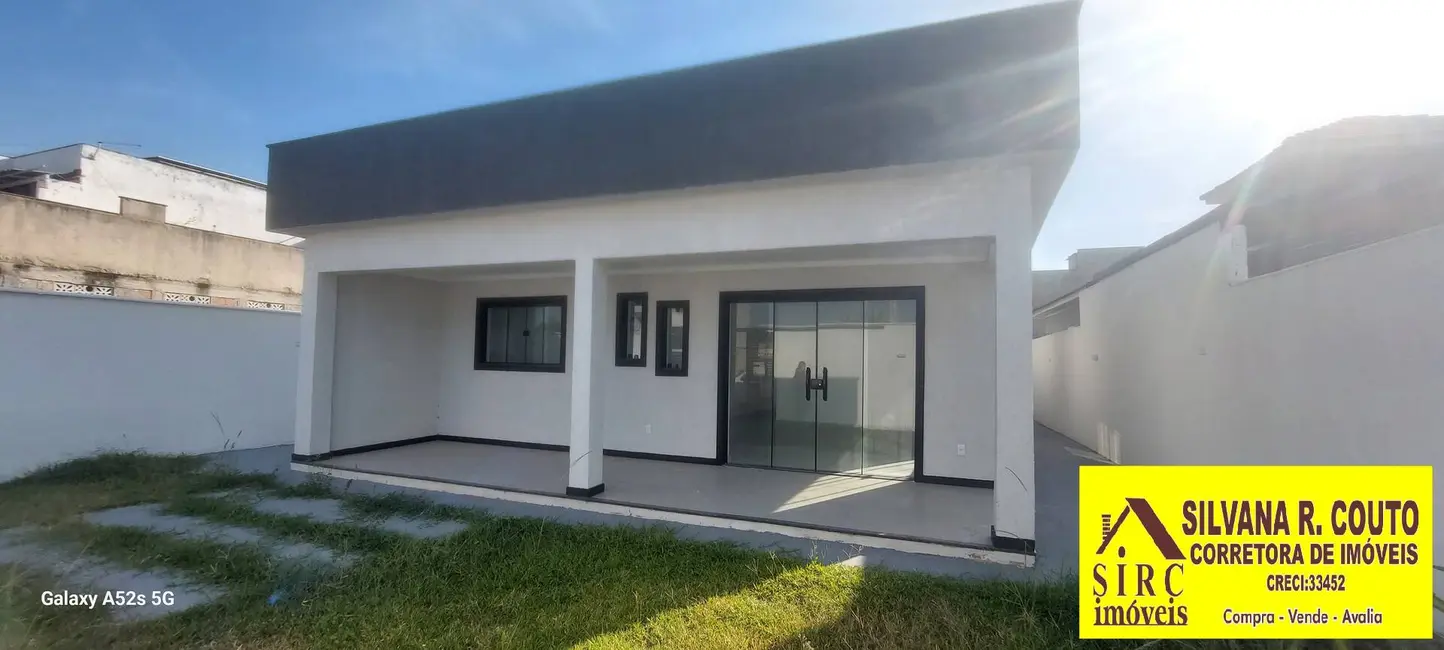 Foto 3 de Casa com 3 quartos à venda, 480m2 em Jardim Atlântico Leste (Itaipuaçu), Marica - RJ