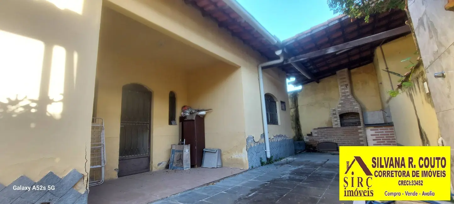 Foto 2 de Casa com 5 quartos à venda, 400m2 em Chácaras de Inoã (Inoã), Marica - RJ