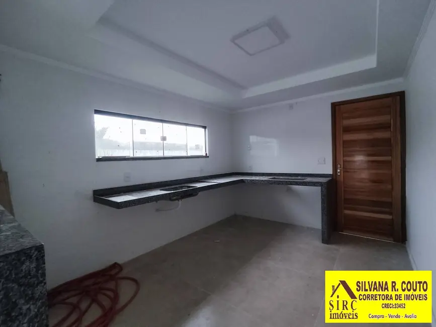 Foto 7 de Casa com 3 quartos à venda, 480m2 em Jardim Atlântico Central (Itaipuaçu), Marica - RJ
