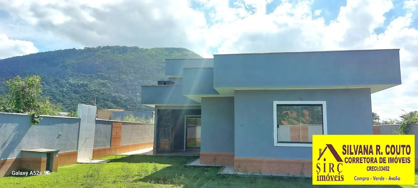 Foto 2 de Casa com 3 quartos à venda, 480m2 em Jardim Atlântico Central (Itaipuaçu), Marica - RJ