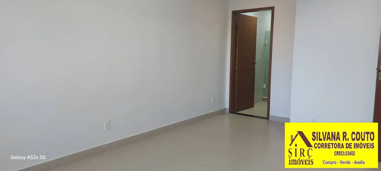 Foto 9 de Casa com 3 quartos à venda, 300m2 em Barroco (Itaipuaçu), Marica - RJ
