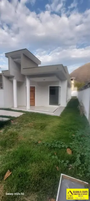 Foto 2 de Casa com 2 quartos à venda, 180m2 em Itaocaia Valley (Itaipuaçu), Marica - RJ