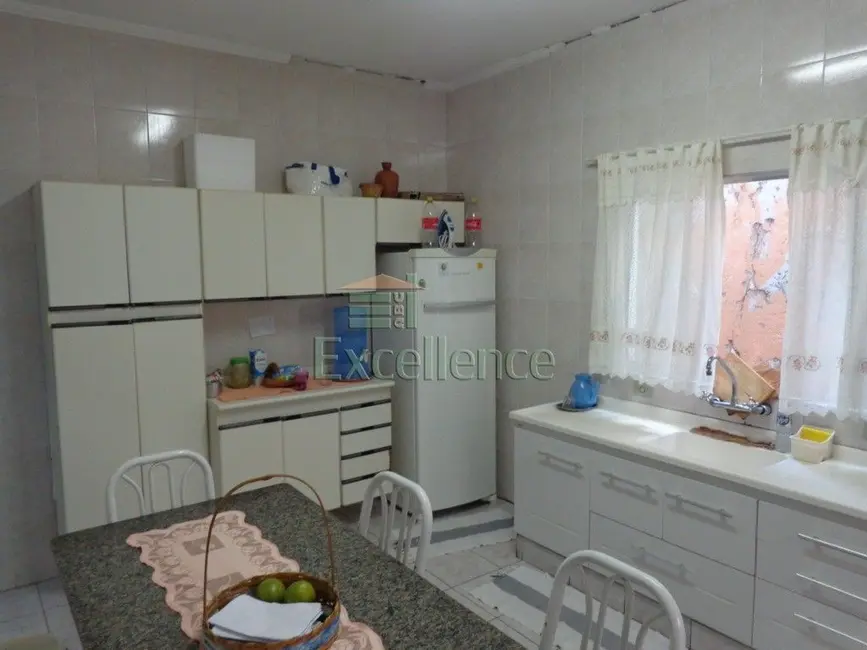 Foto 5 de Casa com 3 quartos à venda, 157m2 em Vila Aquilino, Santo Andre - SP