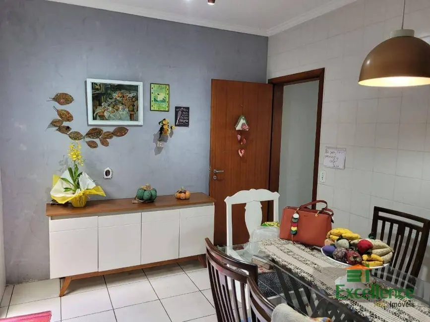 Sobrado com 2 quartos à venda, 115m2 em Vila Homero Thon, Santo Andre - SP - imagem 3 Foto 3 de Sobrado com 2 quartos à venda, 115m2 em Vila Homero Thon, Santo Andre - SP