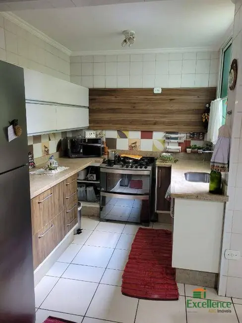 Sobrado com 2 quartos à venda, 115m2 em Vila Homero Thon, Santo Andre - SP - imagem 7 Foto 7 de Sobrado com 2 quartos à venda, 115m2 em Vila Homero Thon, Santo Andre - SP