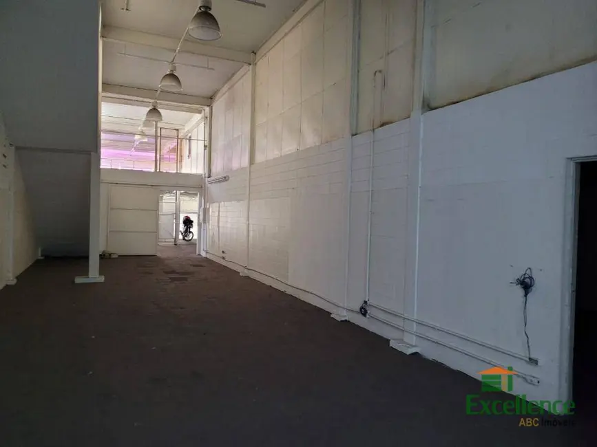 Foto 6 de Armazém / Galpão à venda e para alugar, 1000m2 em Santa Paula, Sao Caetano Do Sul - SP