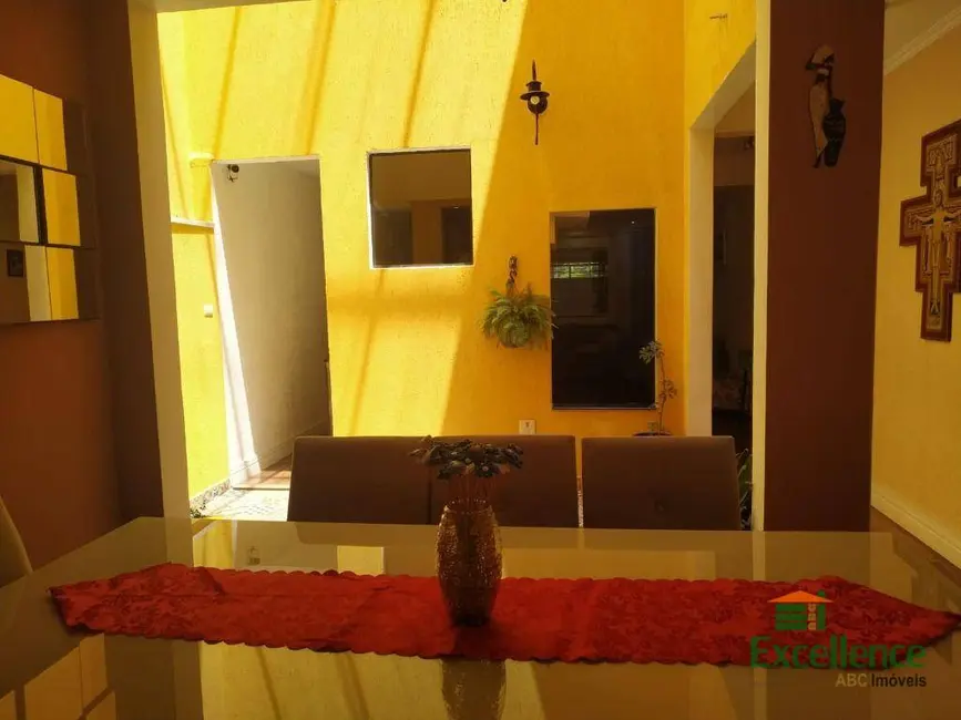 Sobrado com 3 quartos à venda, 125m2 em Santo Andre - SP - imagem 6 Foto 6 de Sobrado com 3 quartos à venda, 125m2 em Santo Andre - SP