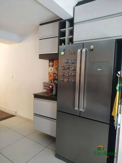 Sobrado com 3 quartos à venda, 125m2 em Santo Andre - SP - imagem 3 Foto 3 de Sobrado com 3 quartos à venda, 125m2 em Santo Andre - SP