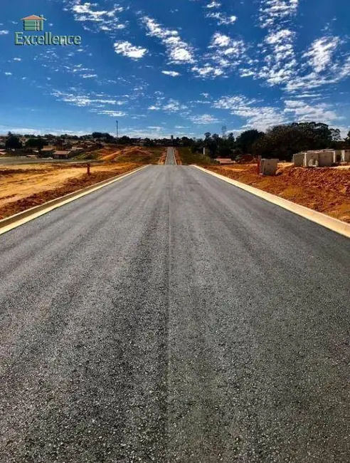 Foto 2 de Terreno / Lote à venda, 194m2 em Chácara Alvorada, Indaiatuba - SP