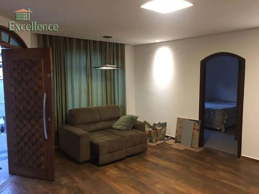 Foto 2 de Casa com 2 quartos para alugar, 120m2 em Paulicéia, Sao Bernardo Do Campo - SP