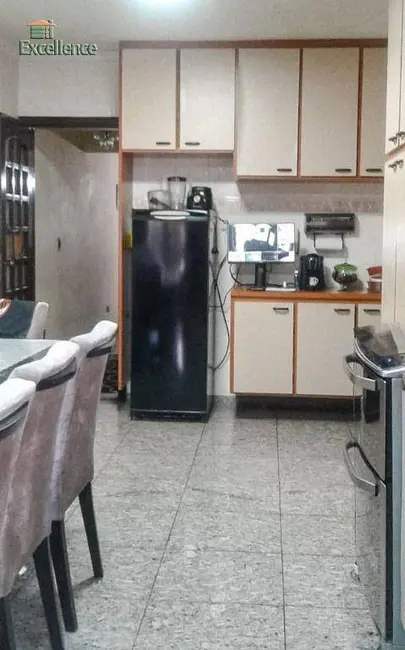 Sobrado com 4 quartos à venda, 150m2 em Cidade Patriarca, São Paulo - SP - imagem 6 Foto 6 de Sobrado com 4 quartos à venda, 150m2 em Cidade Patriarca, São Paulo - SP