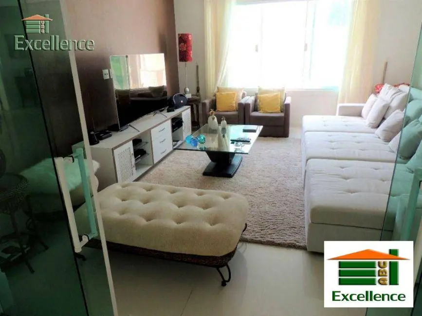 Sobrado com 6 quartos à venda, 1000m2 em Jardim Acapulco, Guaruja - SP - imagem 9 Foto 9 de Sobrado com 6 quartos à venda, 1000m2 em Jardim Acapulco, Guaruja - SP