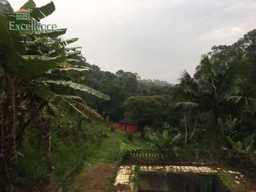 Chácara com 3 quartos à venda, 7000m2 em Ribeirao Pires - SP - imagem 3 Foto 3 de Chácara com 3 quartos à venda, 7000m2 em Ribeirao Pires - SP