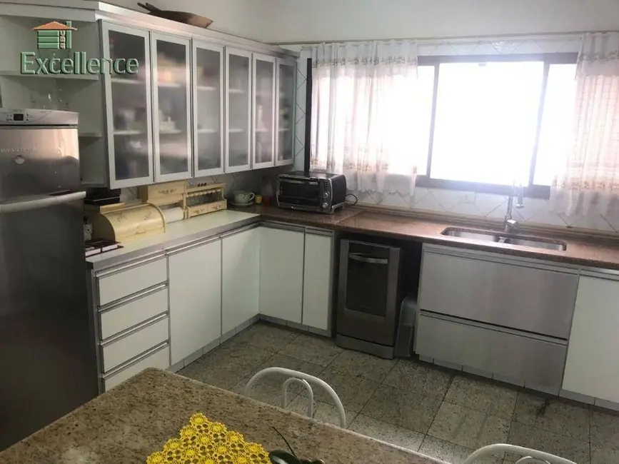 Foto 1 de Apartamento com 4 quartos à venda, 230m2 em Santo Antônio, Sao Caetano Do Sul - SP