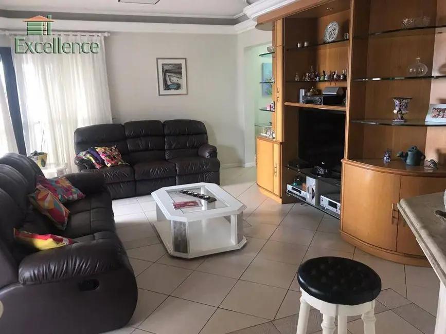 Foto 6 de Apartamento com 4 quartos à venda, 230m2 em Santo Antônio, Sao Caetano Do Sul - SP
