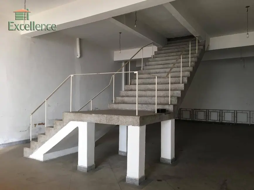 Armazém / Galpão para alugar, 1474m2 em Osvaldo Cruz, Sao Caetano Do Sul - SP - imagem 8 Foto 8 de Armazém / Galpão para alugar, 1474m2 em Osvaldo Cruz, Sao Caetano Do Sul - SP