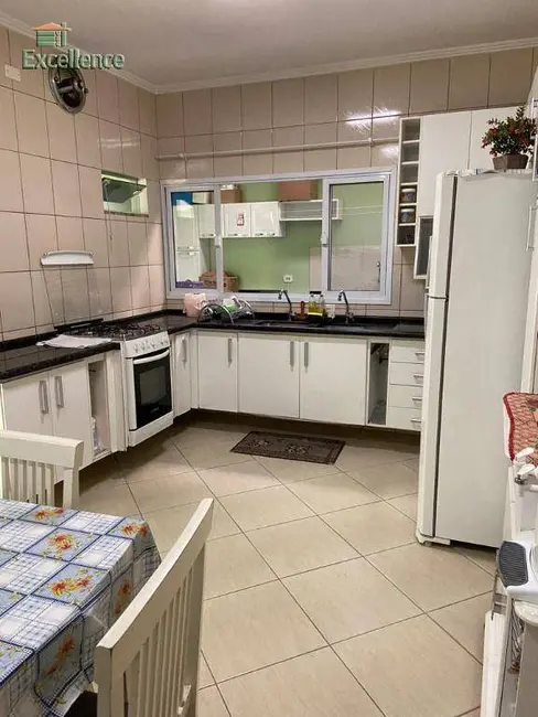 Foto 3 de Sobrado com 3 quartos à venda, 125m2 em Jardim Rina, Santo Andre - SP