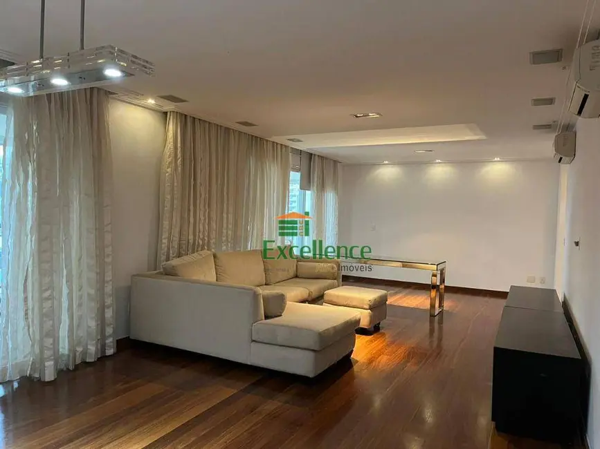 Apartamento com 4 quartos para alugar, 226m2 em Vila Nova Conceição, São Paulo - SP - imagem 5 Foto 5 de Apartamento com 4 quartos para alugar, 226m2 em Vila Nova Conceição, São Paulo - SP