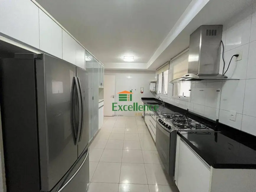 Apartamento com 4 quartos para alugar, 226m2 em Vila Nova Conceição, São Paulo - SP - imagem 9 Foto 9 de Apartamento com 4 quartos para alugar, 226m2 em Vila Nova Conceição, São Paulo - SP