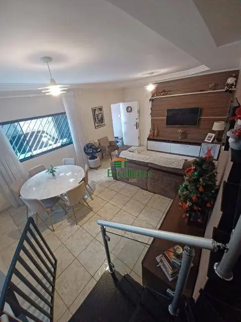Sobrado com 3 quartos à venda, 110m2 em Vila Alpina, São Paulo - SP - imagem 1 Foto 1 de Sobrado com 3 quartos à venda, 110m2 em Vila Alpina, São Paulo - SP