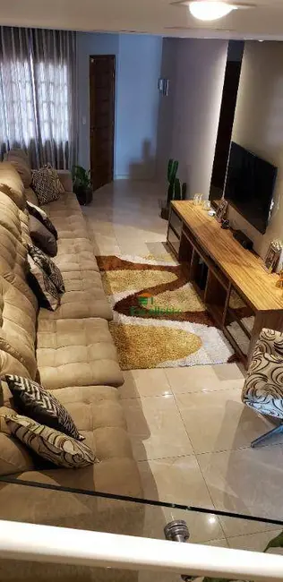 Foto 3 de Casa com 2 quartos à venda, 166m2 em Jardim Vera Cruz(Zona Leste), São Paulo - SP