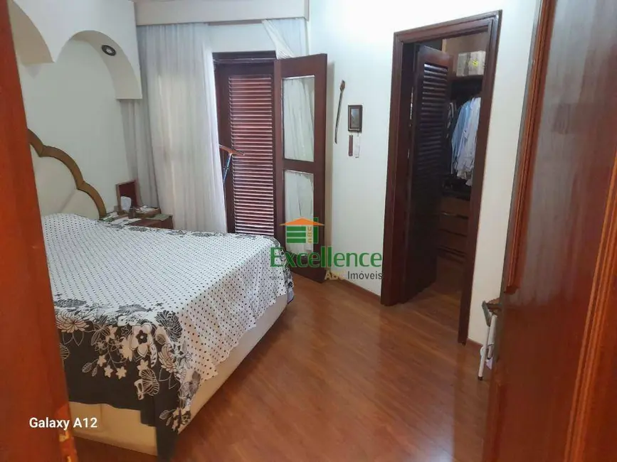 Foto 9 de Sobrado com 3 quartos à venda, 400m2 em Barcelona, Sao Caetano Do Sul - SP