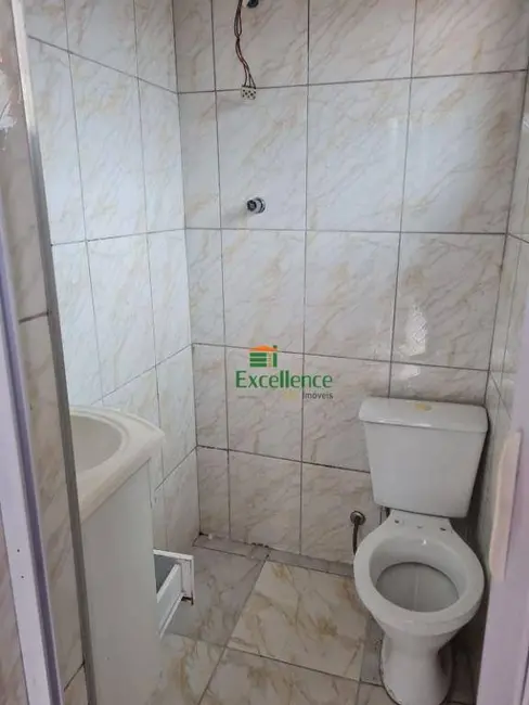 Casa com 1 quarto para alugar, 35m2 em Jardim Camila, Maua - SP - imagem 3 Foto 3 de Casa com 1 quarto para alugar, 35m2 em Jardim Camila, Maua - SP