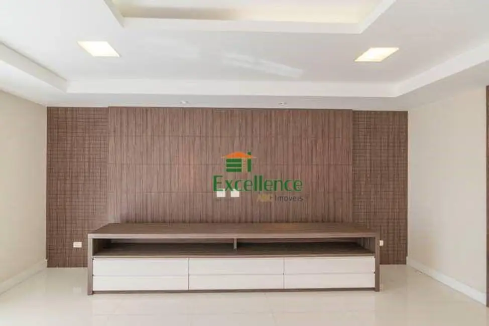 Foto 3 de Apartamento com 4 quartos para alugar, 160m2 em Santo Antônio, Sao Caetano Do Sul - SP