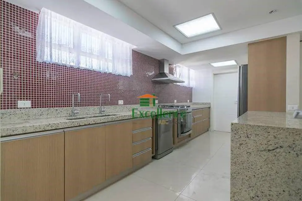 Foto 9 de Apartamento com 4 quartos para alugar, 160m2 em Santo Antônio, Sao Caetano Do Sul - SP