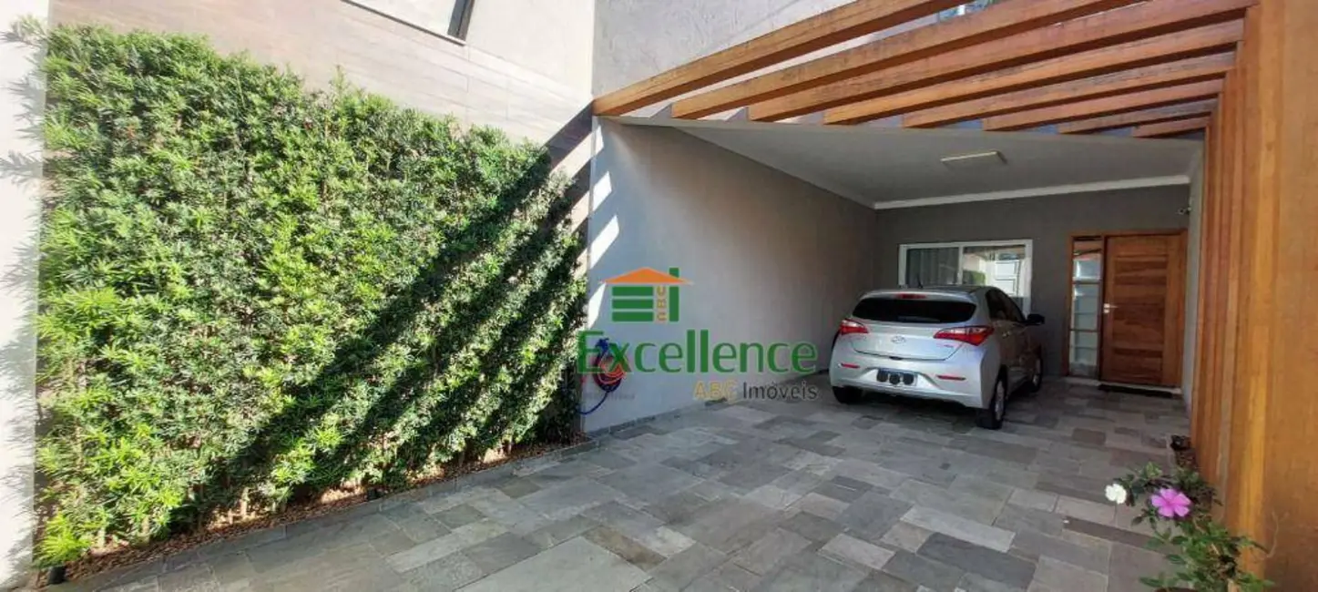 Foto 2 de Sobrado com 4 quartos à venda, 197m2 em Campestre, Santo Andre - SP