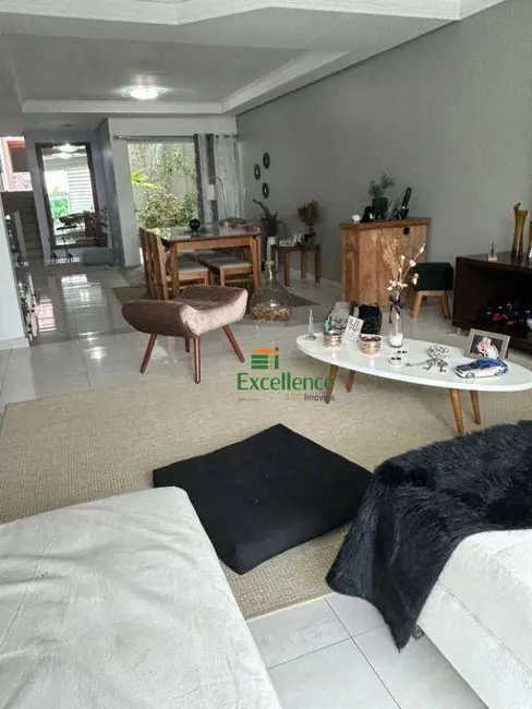 Foto 3 de Casa com 4 quartos à venda, 187m2 em Barcelona, Sao Caetano Do Sul - SP