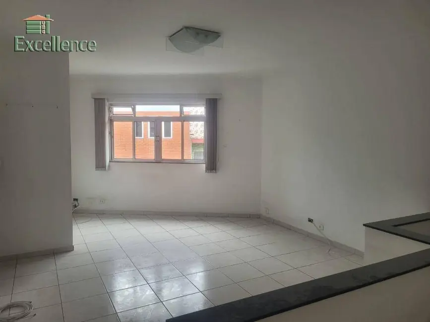 Casa com 2 quartos para alugar, 105m2 em Santa Maria, Sao Caetano Do Sul - SP - imagem 1 Foto 1 de Casa com 2 quartos para alugar, 105m2 em Santa Maria, Sao Caetano Do Sul - SP