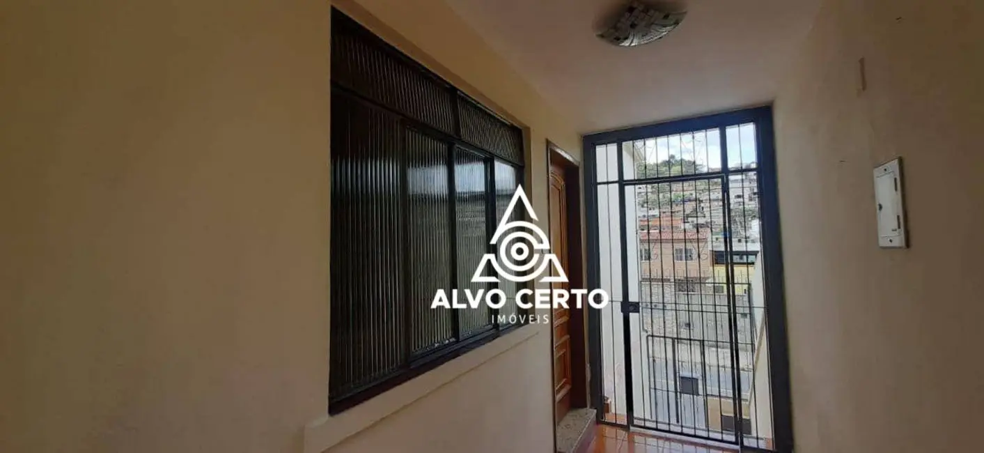 Foto 4 de Casa com 3 quartos à venda, 809m2 em Bairu, Juiz De Fora - MG