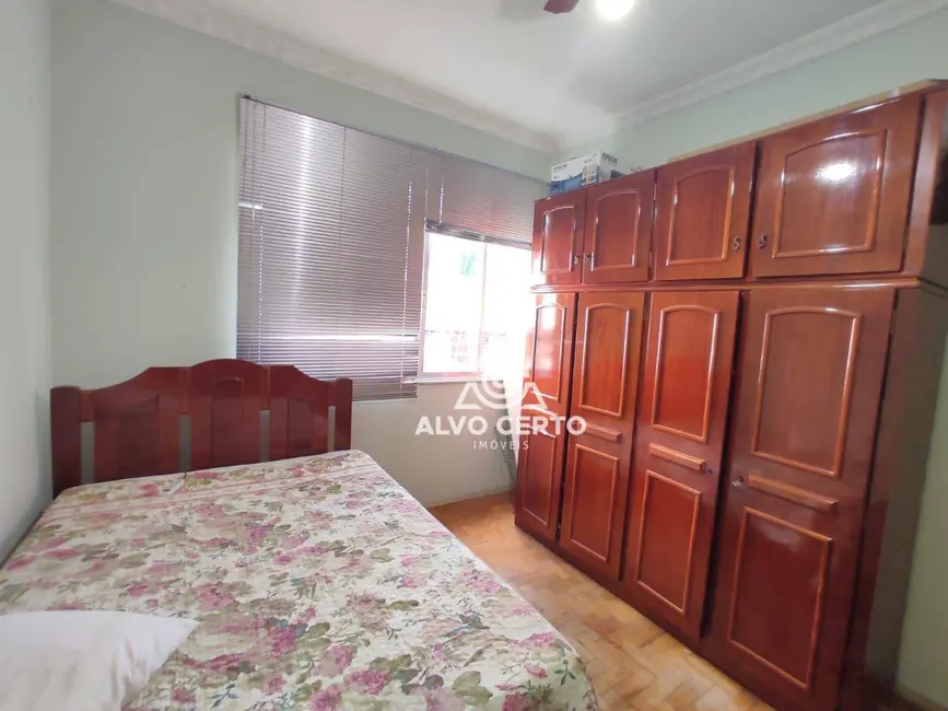 Apartamento com 2 quartos à venda, 100m2 em Centro, Juiz De Fora - MG - imagem 7 Foto 7 de Apartamento com 2 quartos à venda, 100m2 em Centro, Juiz De Fora - MG