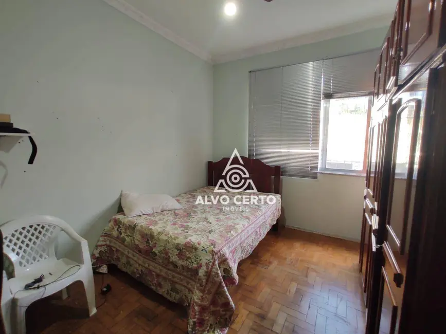Apartamento com 2 quartos à venda, 100m2 em Centro, Juiz De Fora - MG - imagem 4 Foto 4 de Apartamento com 2 quartos à venda, 100m2 em Centro, Juiz De Fora - MG