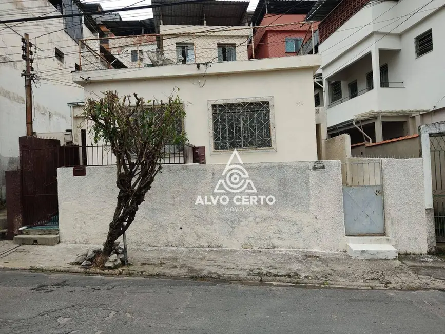 Foto 1 de Casa de Condomínio com 1 quarto para alugar, 29m2 em São Tarcísio, Juiz De Fora - MG