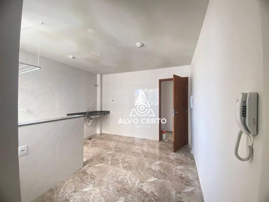 Apartamento com 2 quartos para alugar, 60m2 em Linhares, Juiz De Fora - MG - imagem 2 Foto 2 de Apartamento com 2 quartos para alugar, 60m2 em Linhares, Juiz De Fora - MG