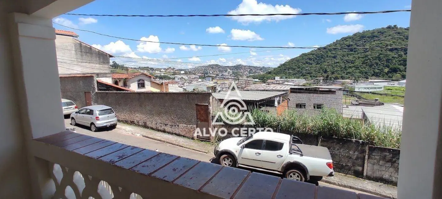 Casa com 2 quartos para alugar, 100m2 em Cerâmica, Juiz De Fora - MG - imagem 3 Foto 3 de Casa com 2 quartos para alugar, 100m2 em Cerâmica, Juiz De Fora - MG