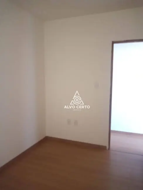 Foto 7 de Apartamento com 2 quartos à venda, 50m2 em Aracy, Juiz De Fora - MG