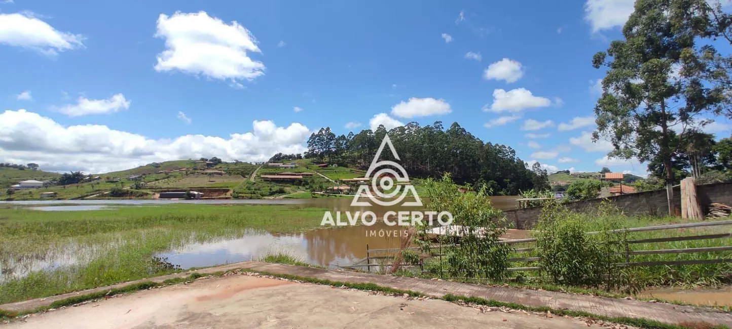 Terreno / Lote à venda, 440m2 em Juiz De Fora - MG - imagem 3 Foto 3 de Terreno / Lote à venda, 440m2 em Juiz De Fora - MG
