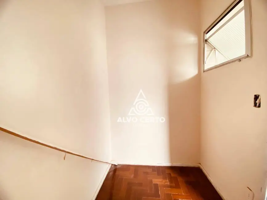 Apartamento com 2 quartos à venda e para alugar, 77m2 em Manoel Honório, Juiz De Fora - MG - imagem 9 Foto 9 de Apartamento com 2 quartos à venda e para alugar, 77m2 em Manoel Honório, Juiz De Fora - MG