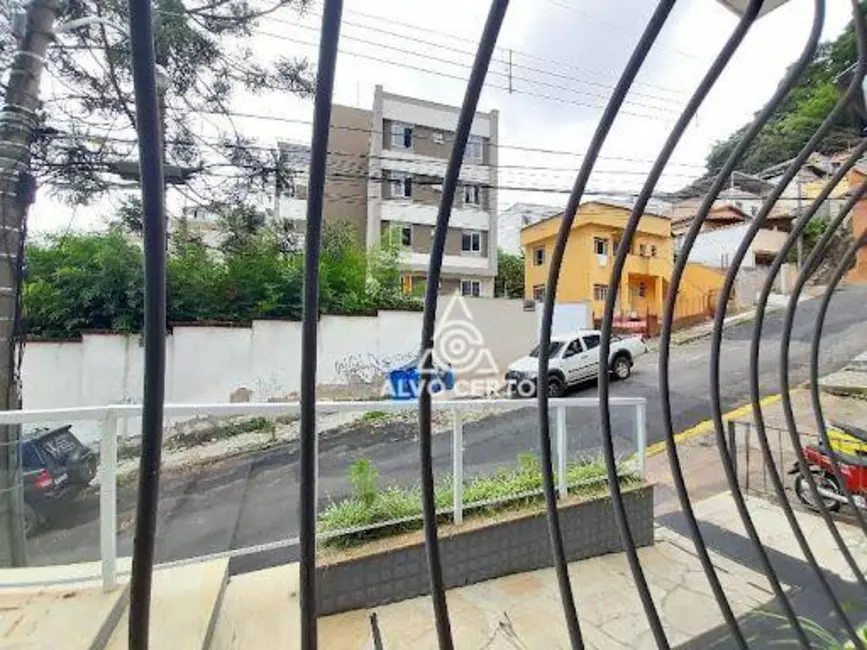 Foto 13 de Kitnet com 1 quarto para alugar em Paineiras, Juiz De Fora - MG