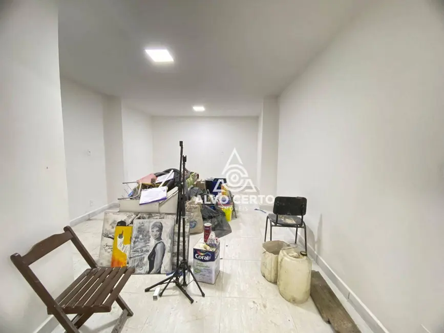 Loja para alugar, 65m2 em Benfica, Juiz De Fora - MG - imagem 4 Foto 4 de Loja para alugar, 65m2 em Benfica, Juiz De Fora - MG