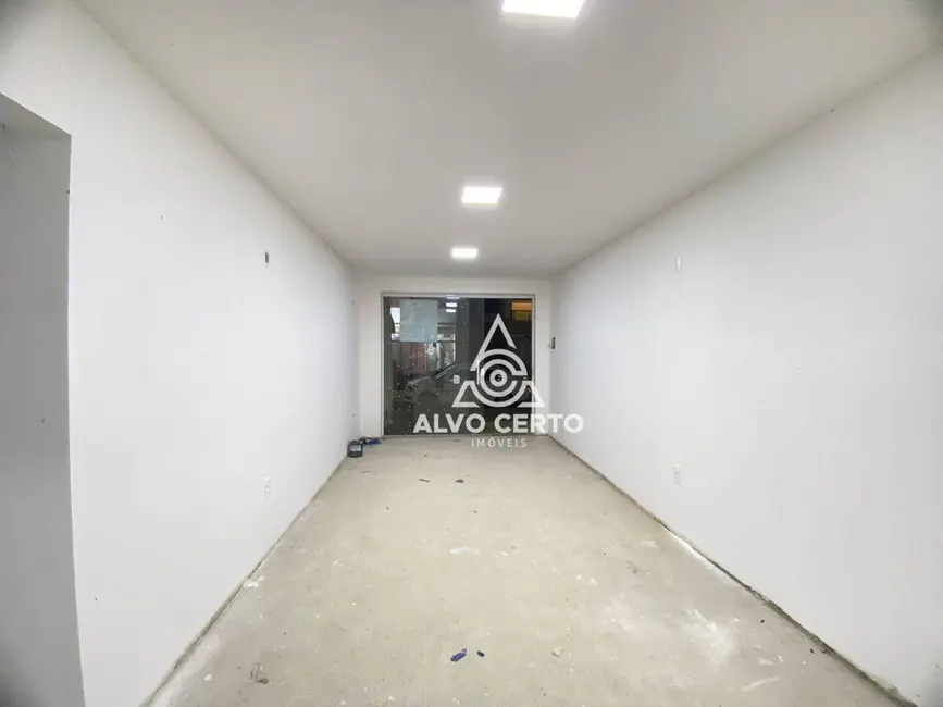 Loja para alugar, 65m2 em Benfica, Juiz De Fora - MG - imagem 5 Foto 5 de Loja para alugar, 65m2 em Benfica, Juiz De Fora - MG