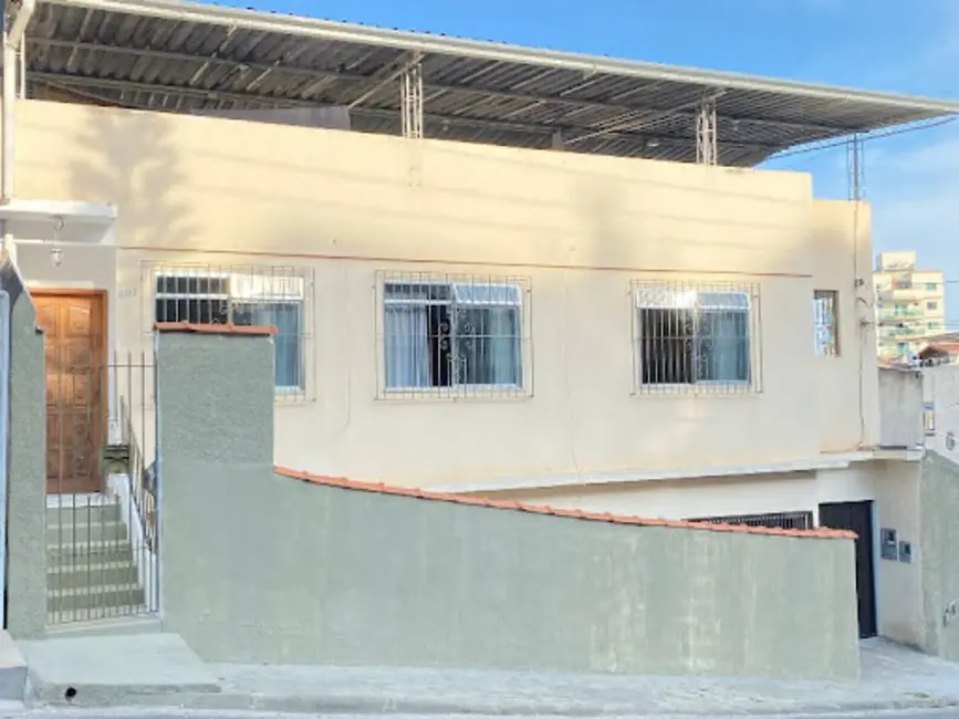 Casa com 3 quartos à venda e para alugar em Bairu, Juiz De Fora - MG - imagem 4 Foto 4 de Casa com 3 quartos à venda e para alugar em Bairu, Juiz De Fora - MG