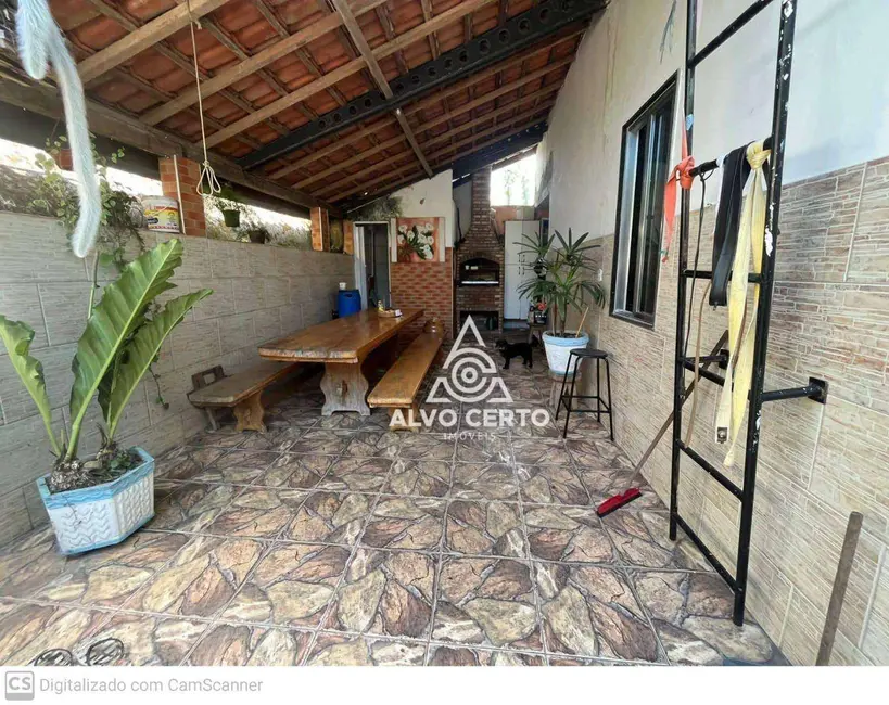 Foto 2 de Sobrado com 3 quartos à venda, 300m2 em Novo Triunfo, Juiz De Fora - MG