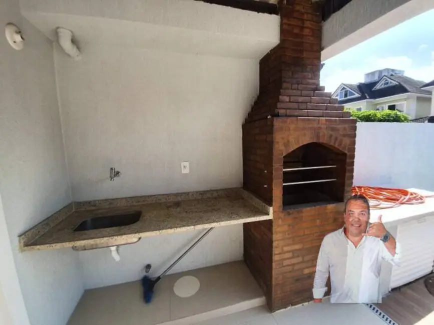 Casa com 4 quartos à venda, 188m2 em Recreio dos Bandeirantes, Rio De Janeiro - RJ - imagem 4 Foto 4 de Casa com 4 quartos à venda, 188m2 em Recreio dos Bandeirantes, Rio De Janeiro - RJ