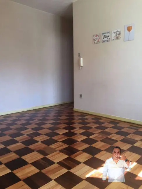 Foto 3 de Apartamento com 2 quartos à venda, 63m2 em Floresta, Porto Alegre - RS