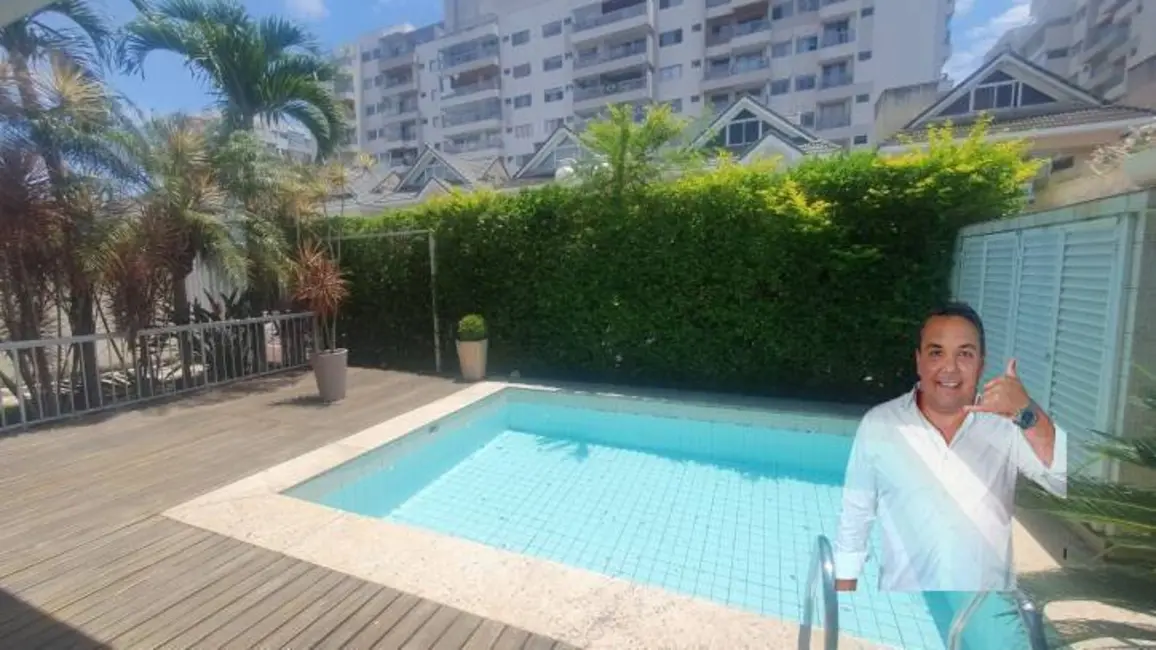 Foto 3 de Casa com 4 quartos à venda, 240m2 em Recreio dos Bandeirantes, Rio De Janeiro - RJ